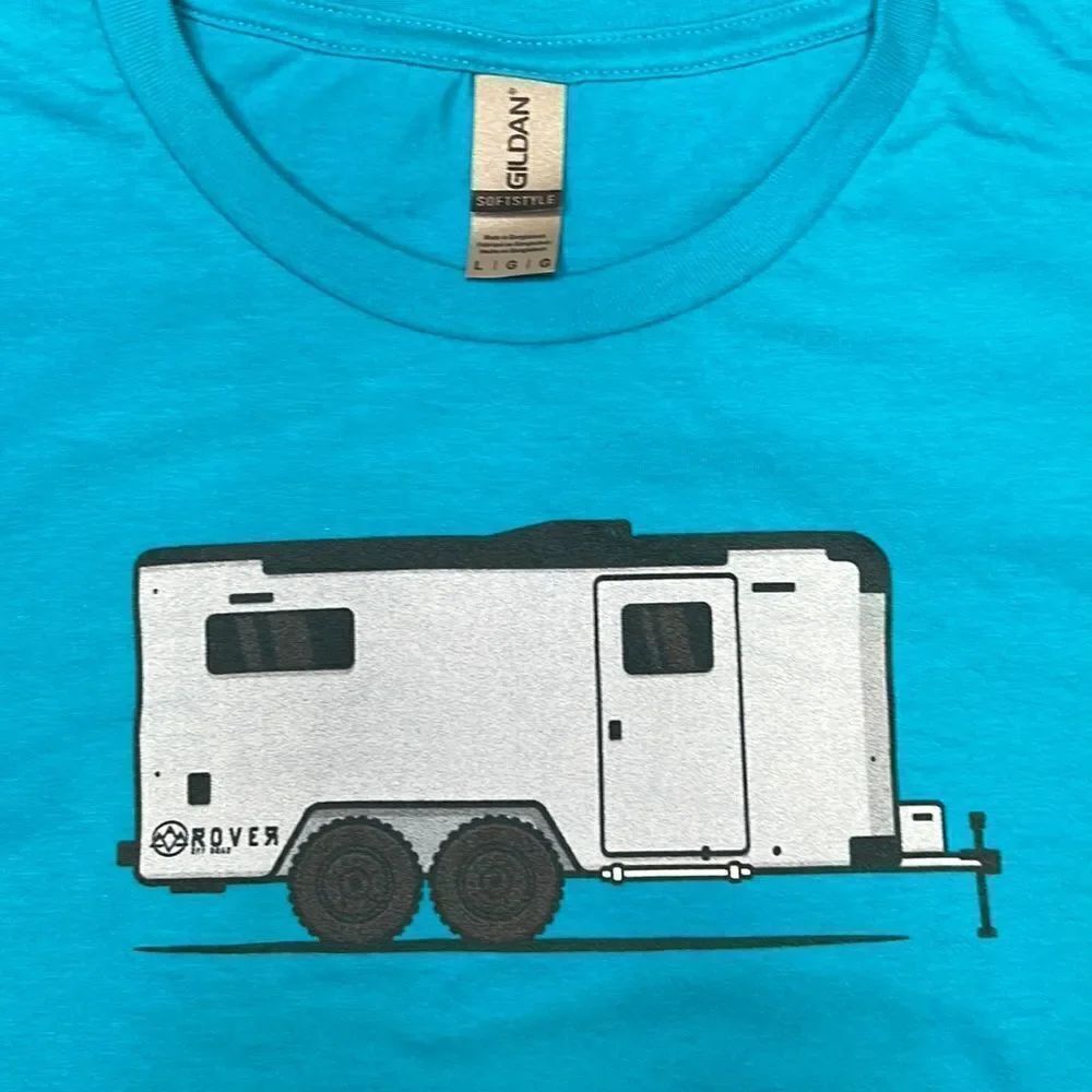 Camper Trailer Men’s Aquamarine Graphic Tee Size Large